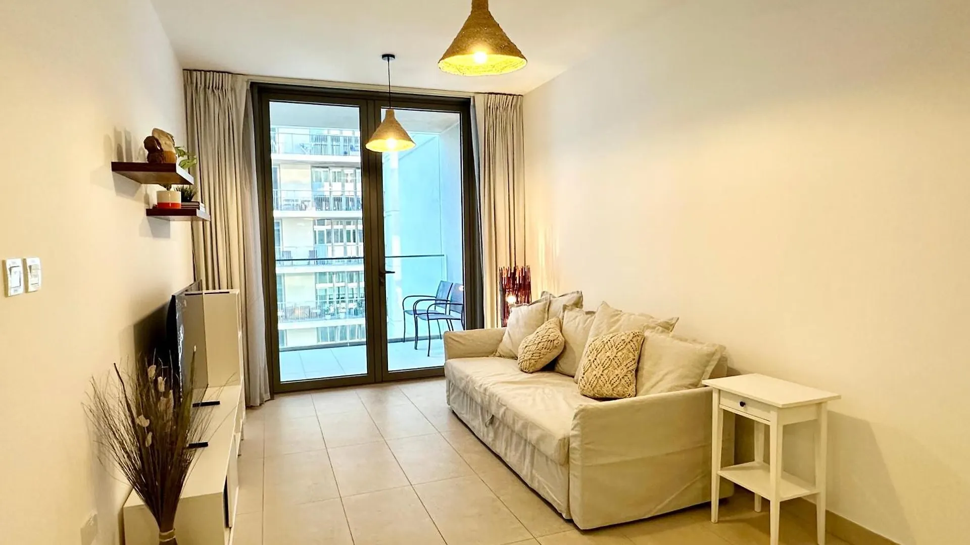 Apartment 1-Bed Al Zeina Beach Community, Al Raha Beach - 5 Minutes From Zayed Int'L Airport And Yas Island, F1 Abu Dhabi